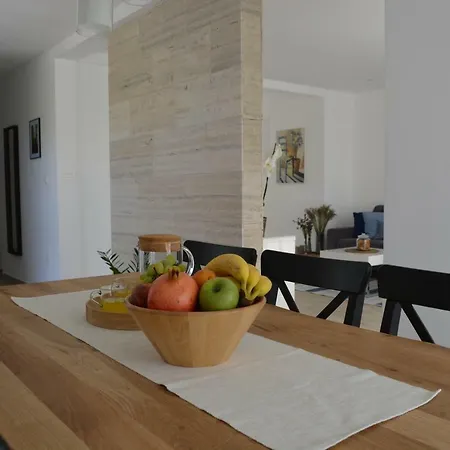 Antea - Modern House With Pool Villa Pag Town