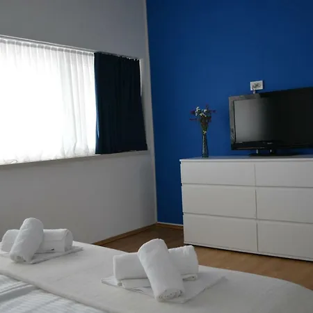 빌라 Antea - Modern House With Pool 파그