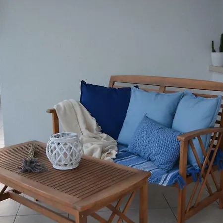 Antea - Modern House With Pool Вилла Паг