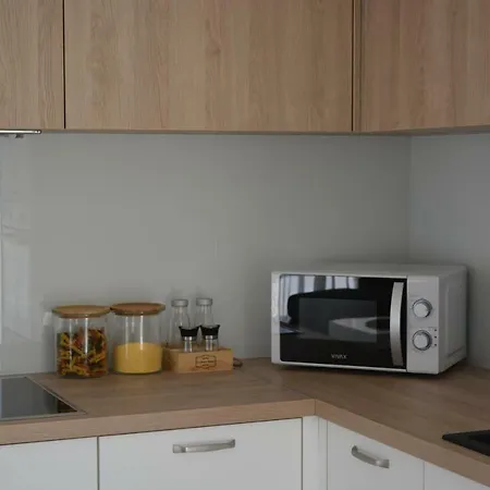 Antea - Modern House With Pool